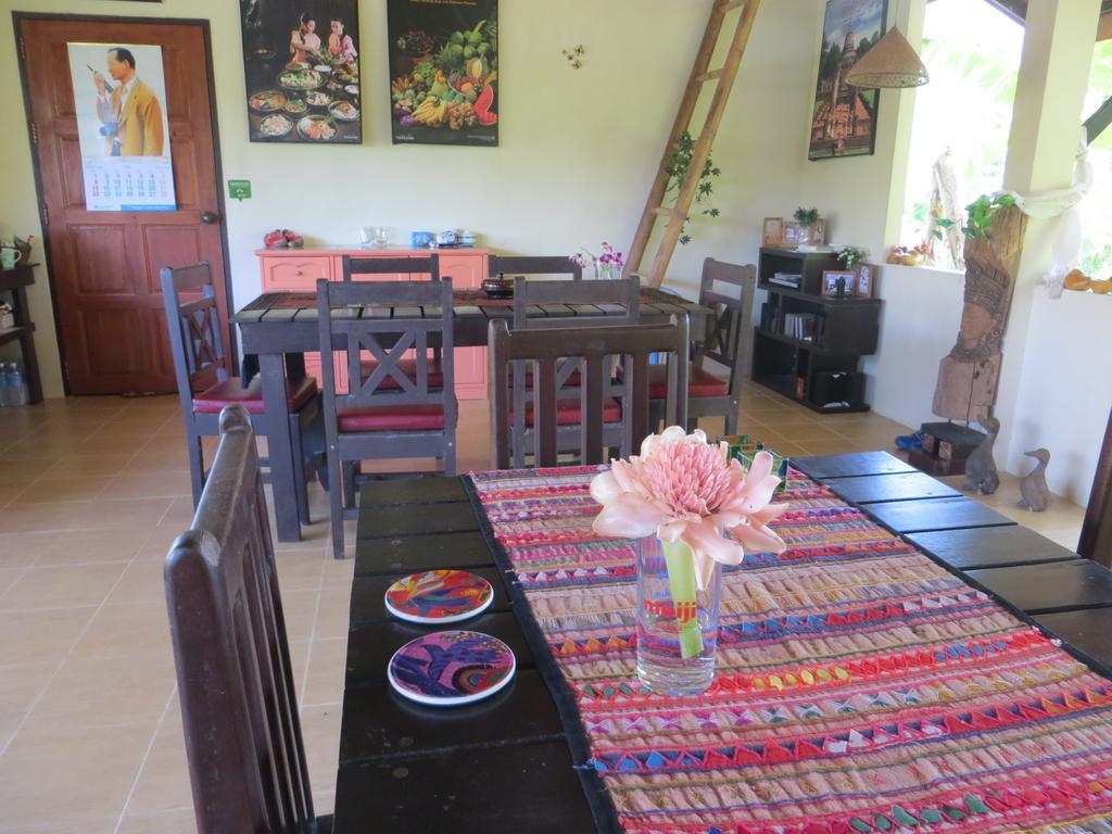 Hotel Manora Garden à Phang Nga Extérieur photo