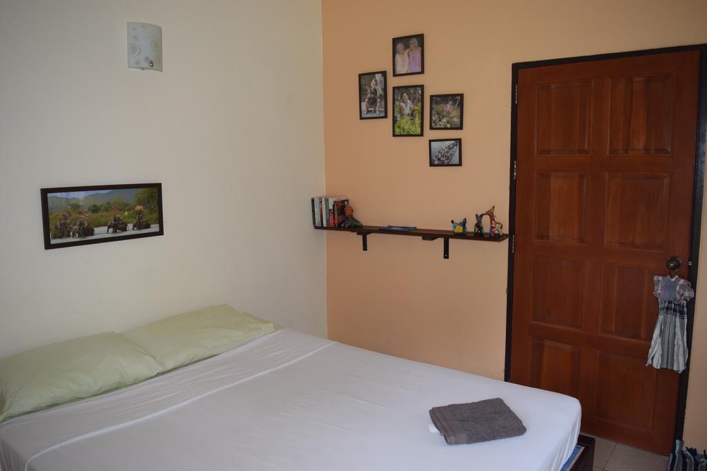 Hotel Manora Garden à Phang Nga Extérieur photo